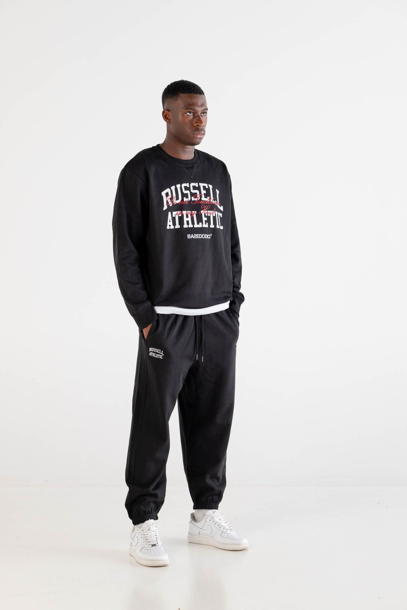 Crewneck “RUSSELLxBASEDODICI" Touchdown Black - BASEDODICI®