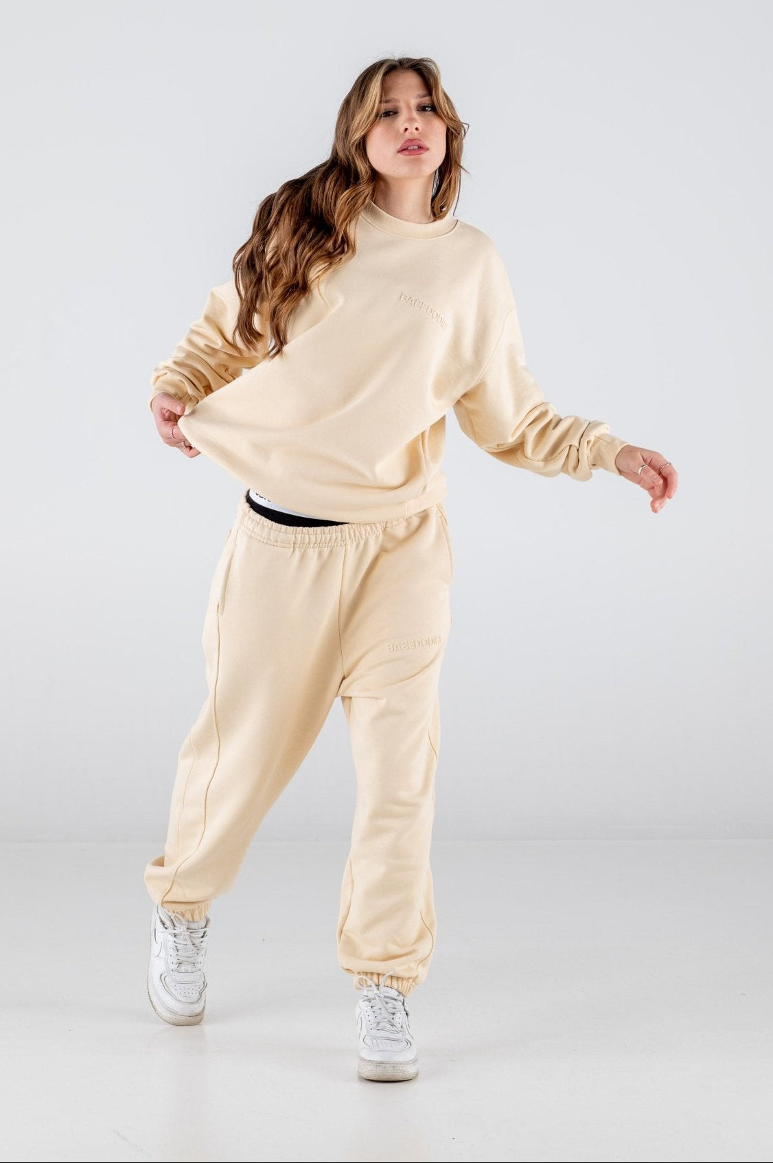 Crewneck "ULTRABASIC" Cream - BASEDODICI®