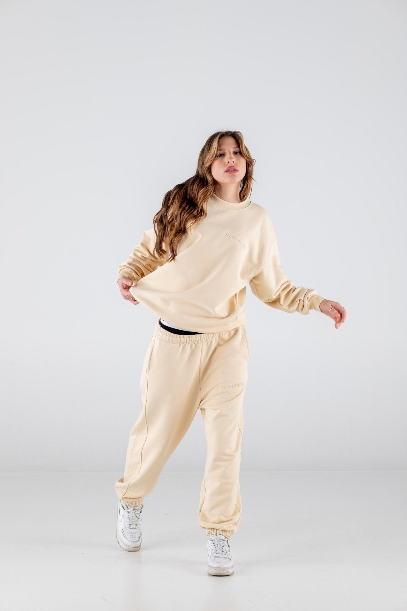 Crewneck "ULTRABASIC" Cream - BASEDODICI®