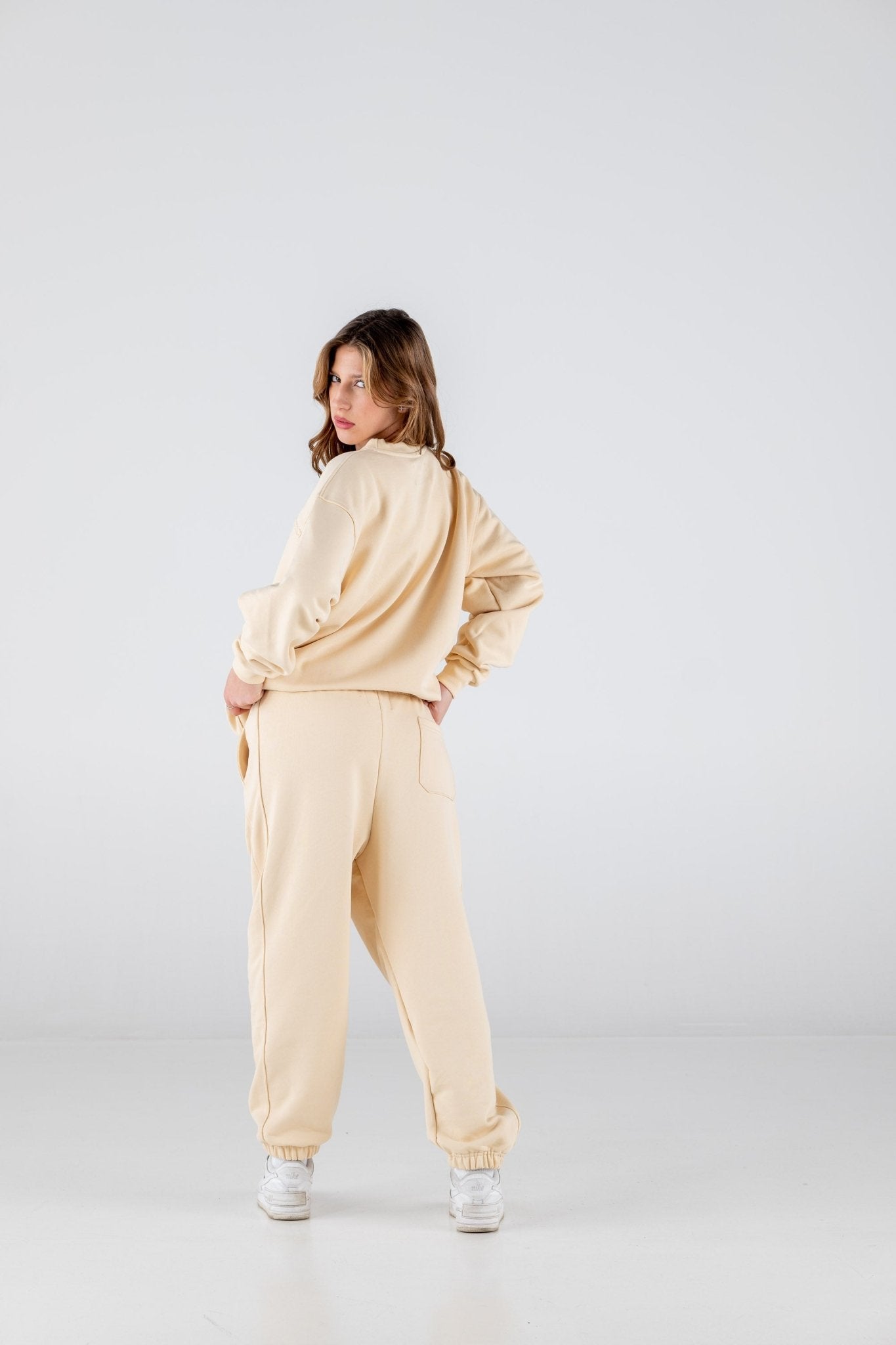 Crewneck "ULTRABASIC" Cream - BASEDODICI®