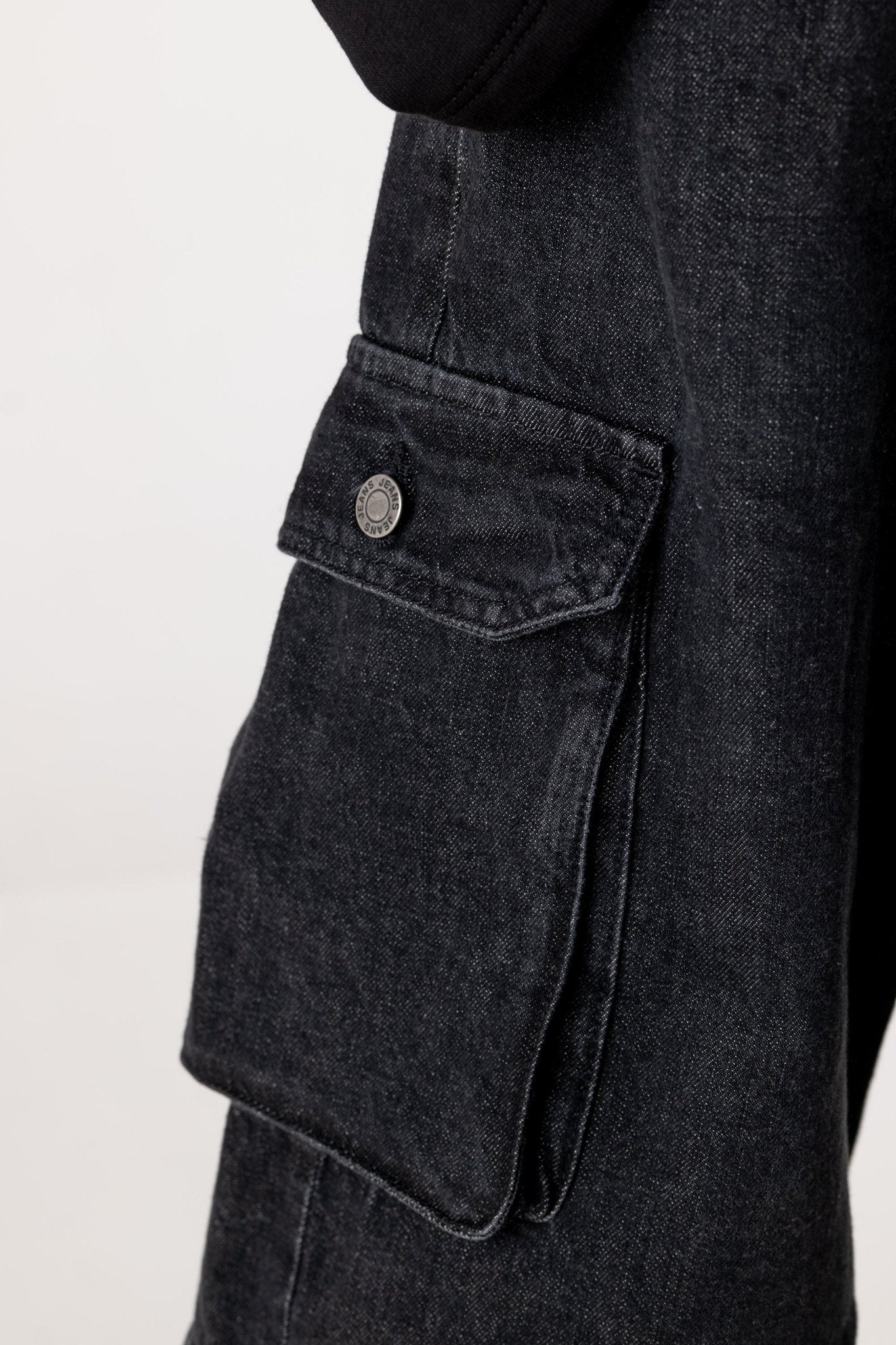 Double Denim Cargo Pants “DE LA RUE À LA RUE” Black - BASEDODICI®