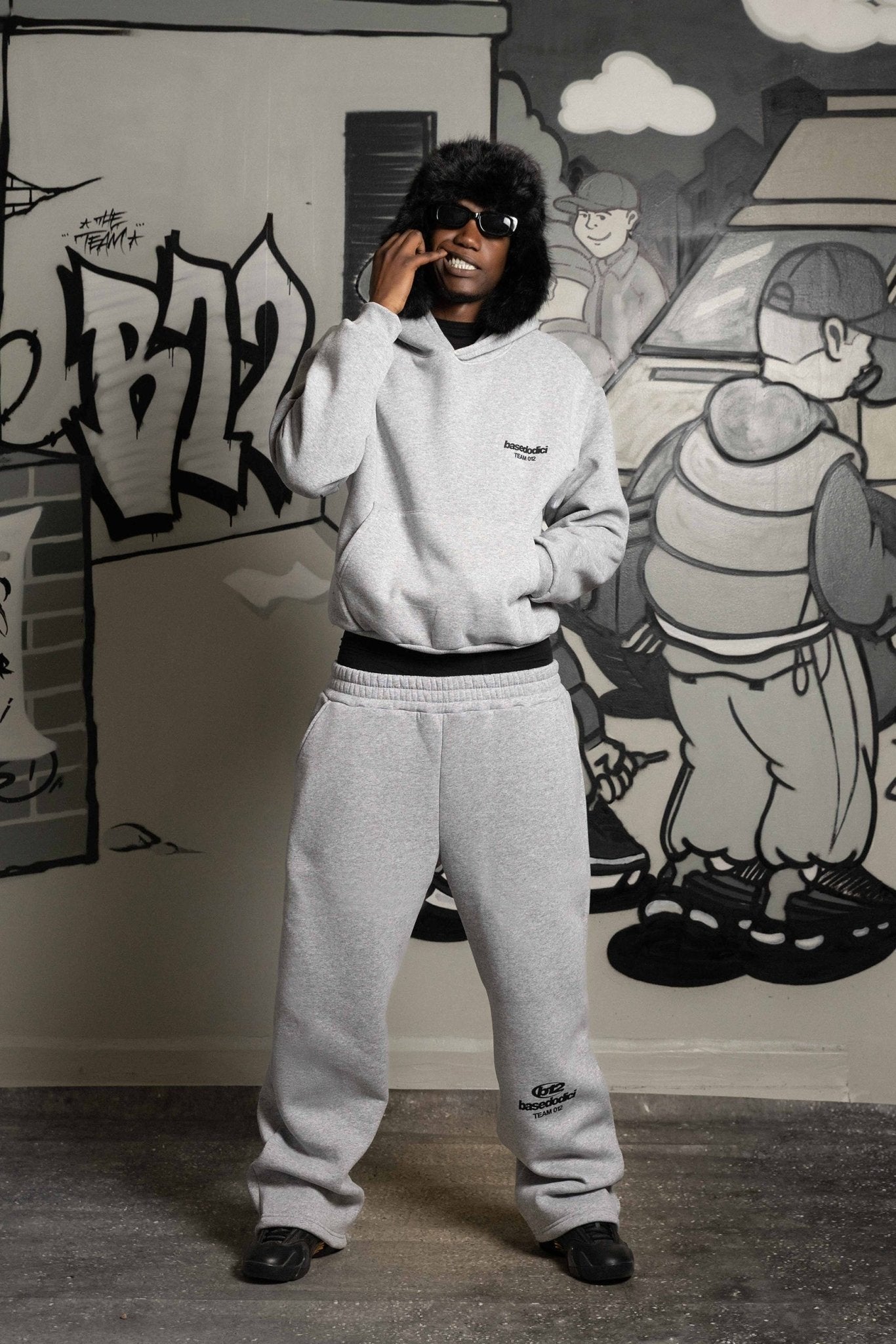 Fleece Pants "TEAM012" Logo AshGrey/Black - BASEDODICI®