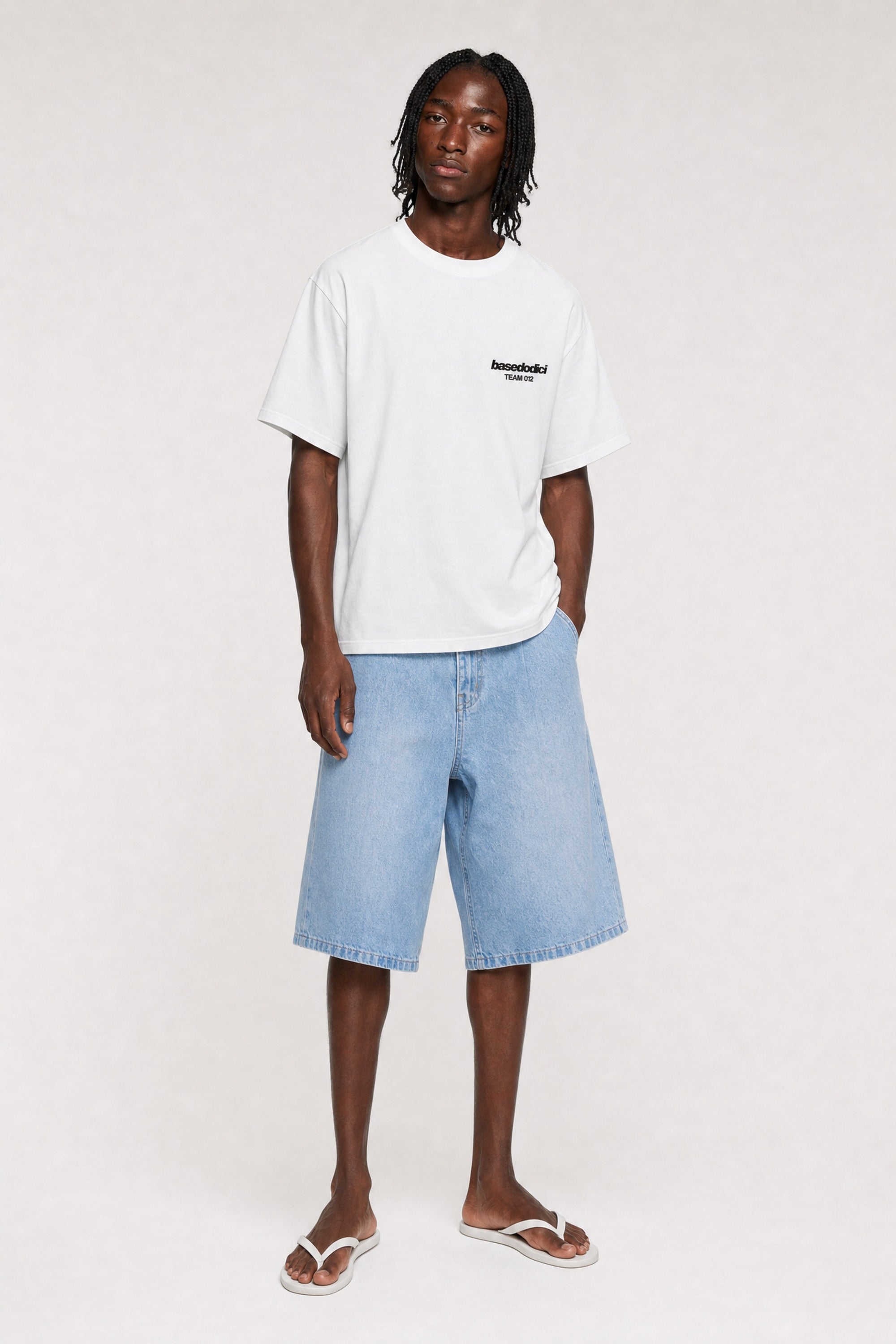 "THEICON" Team012 White T-Shirt
