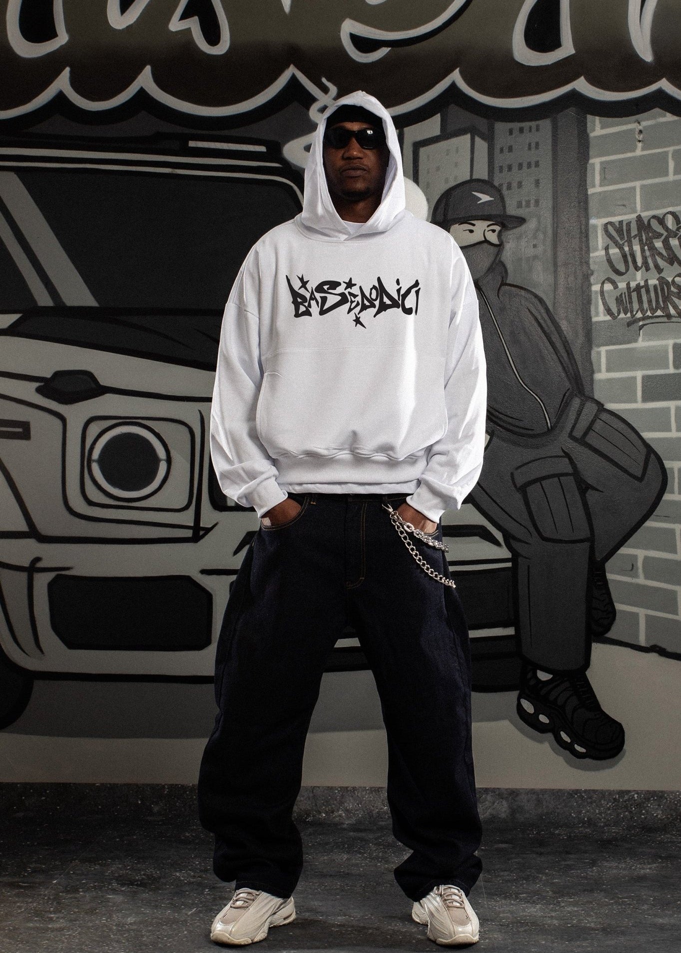 Hoodie "COMFY" Graffiti White - BASEDODICI®