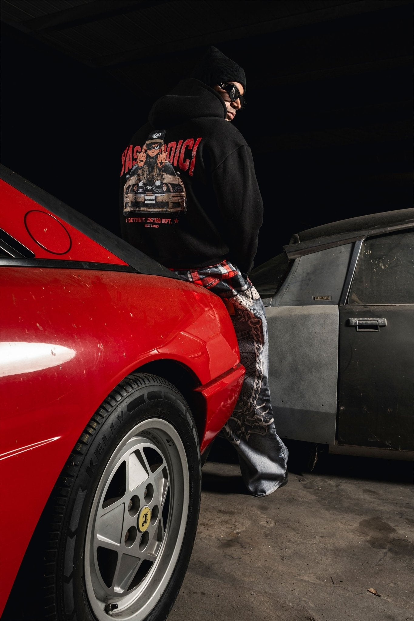 Hoodie "DETROIT" Junkyard Black - BASEDODICI®