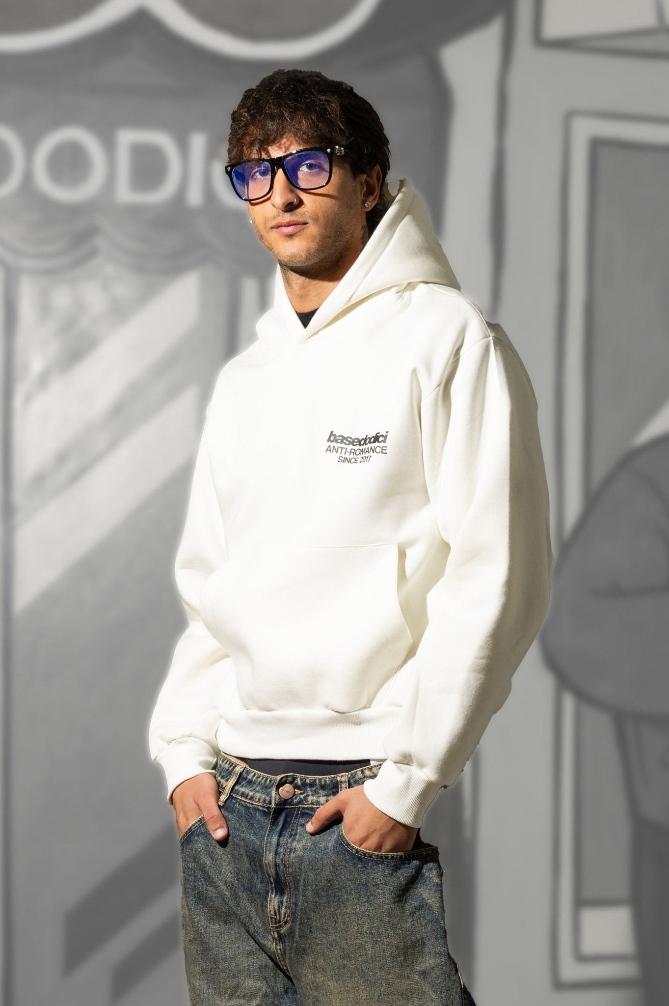 Hoodie "KILLED ROMANCE" White/Black - BASEDODICI®