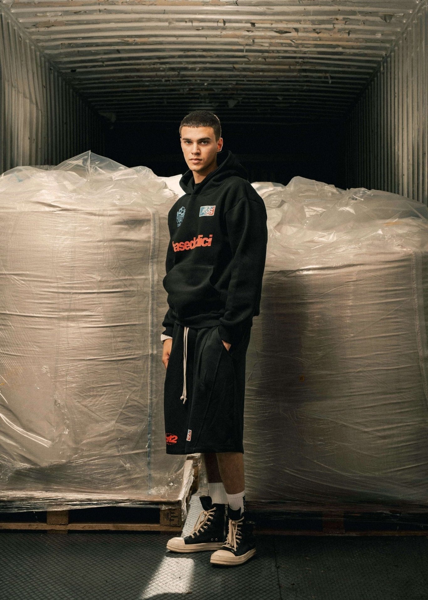 Hoodie "LAST DELIVERY" Team12 Black - BASEDODICI®