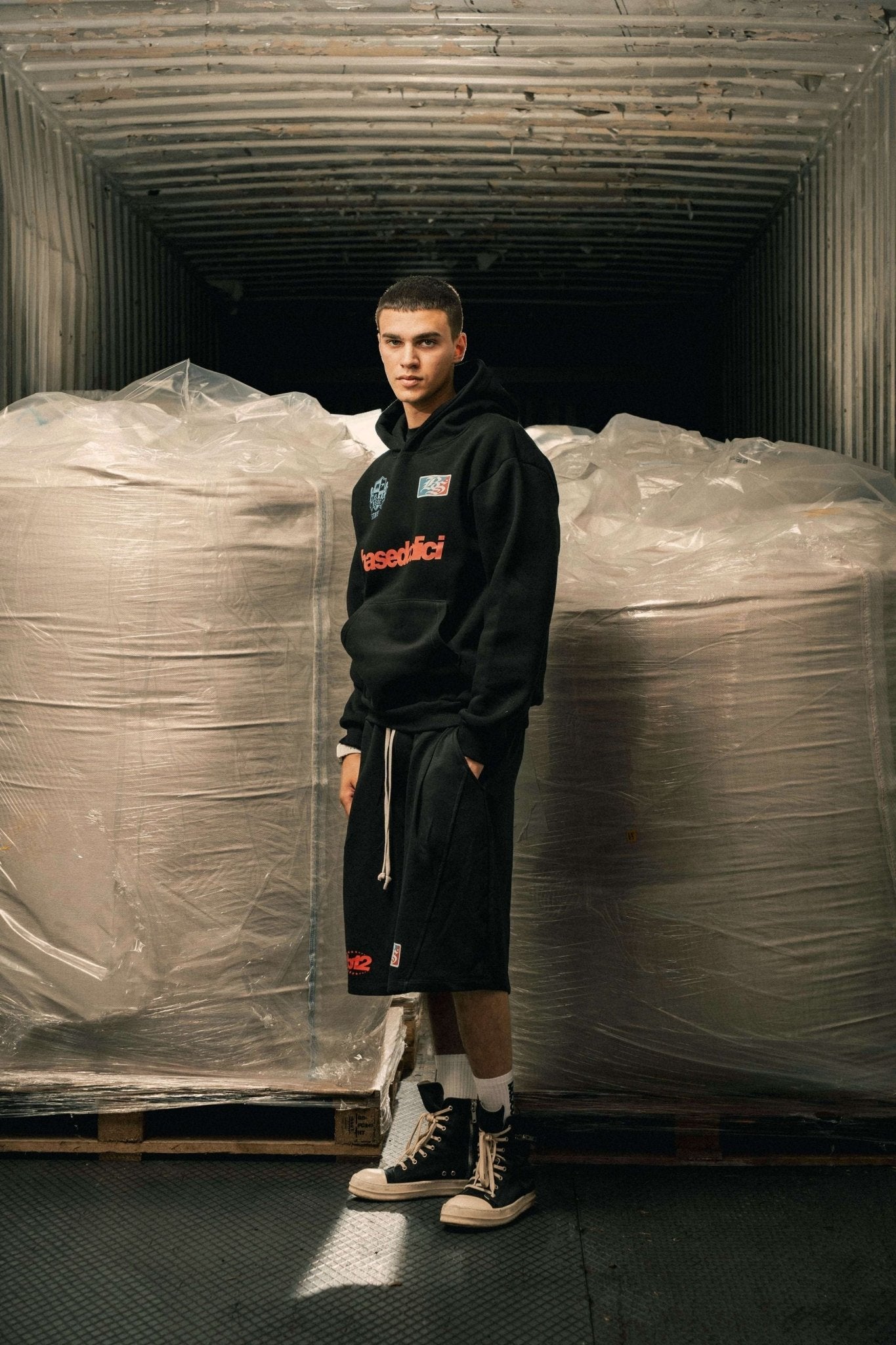 Hoodie "LAST DELIVERY" Team12 Black - BASEDODICI®