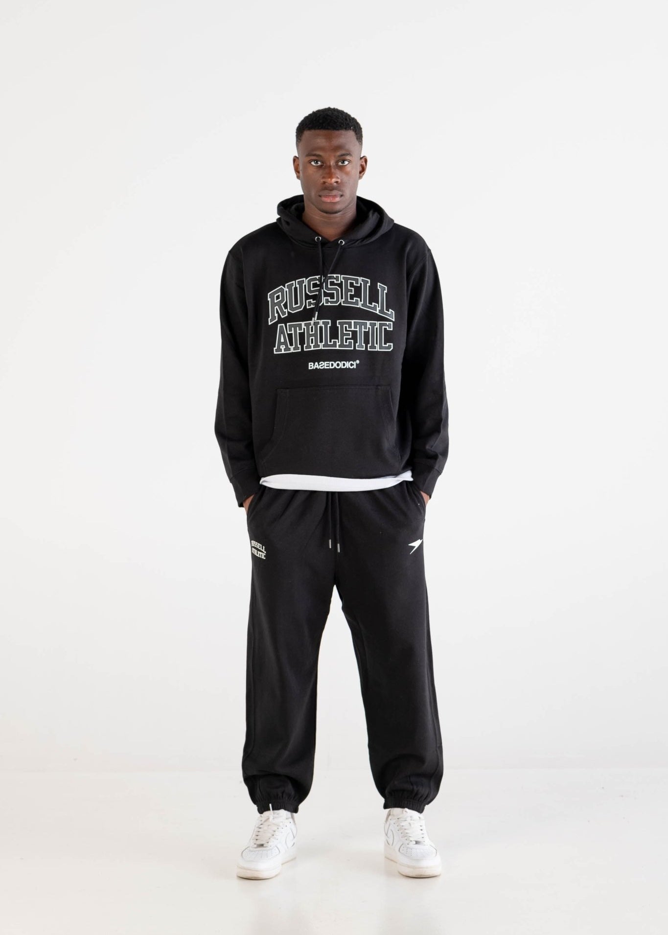 Hoodie "RUSSELLxBASEDODICI" Touchdown Black - BASEDODICI®
