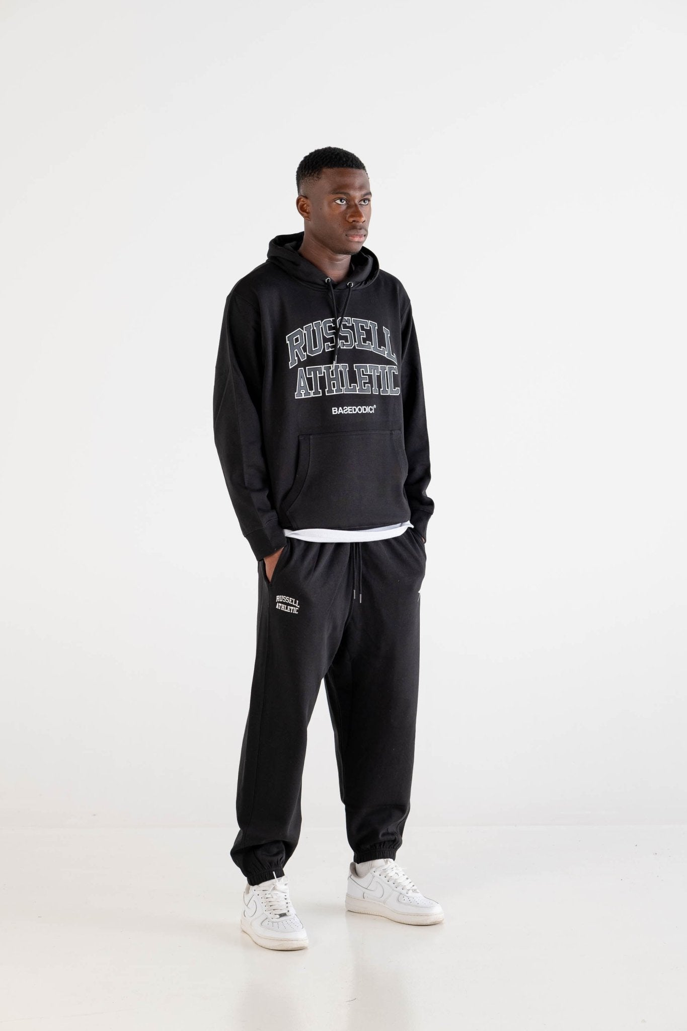 Hoodie "RUSSELLxBASEDODICI" Touchdown Black - BASEDODICI®