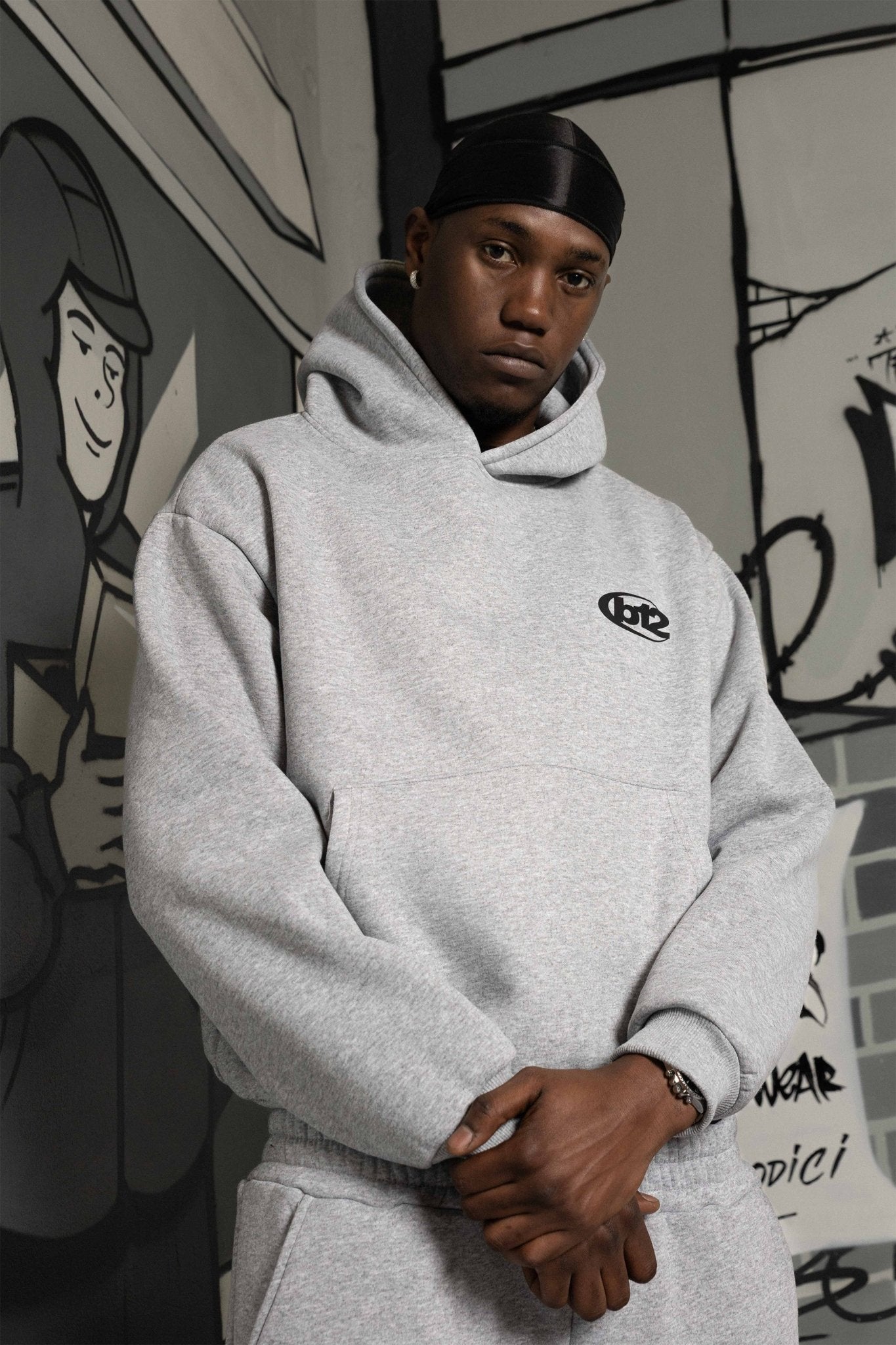 Hoodie "TEAM012" Back Logo AshGrey/Black - BASEDODICI®