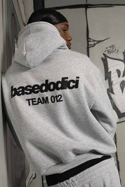 Hoodie "TEAM012" Back Logo AshGrey/Black - BASEDODICI®