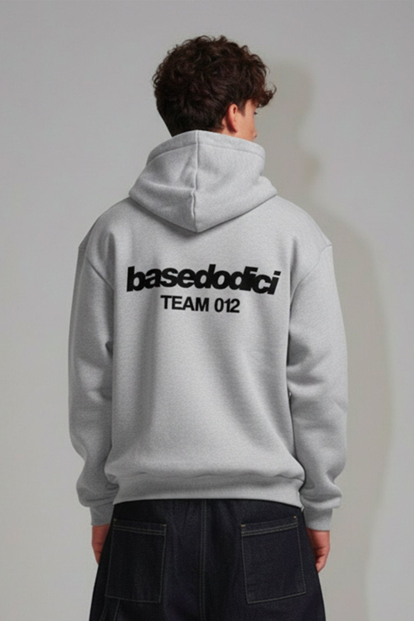 Hoodie "TEAM012" Back Logo AshGrey/Black - BASEDODICI®