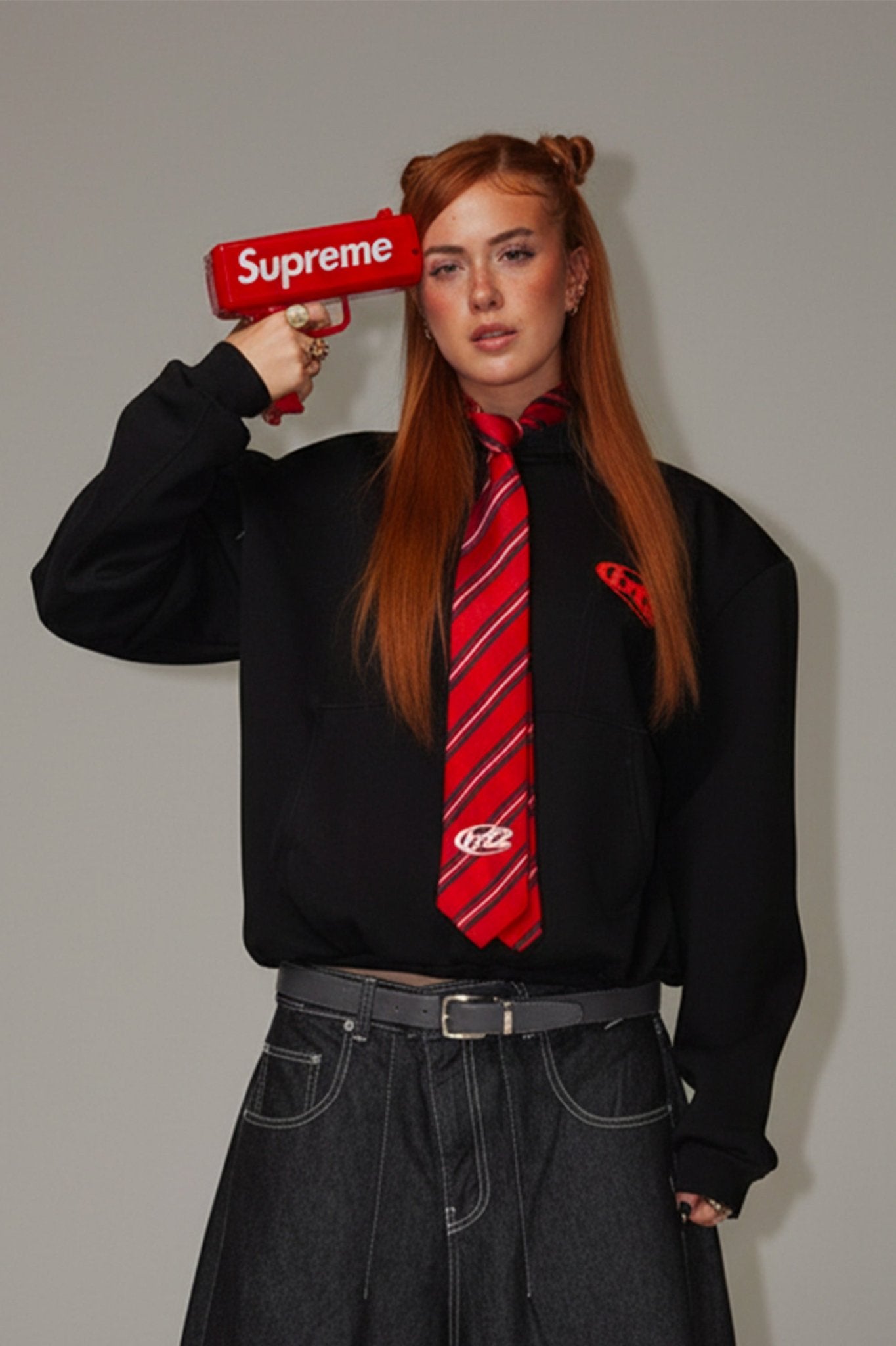 Hoodie "TEAM012" Back Logo Black/Red - BASEDODICI®