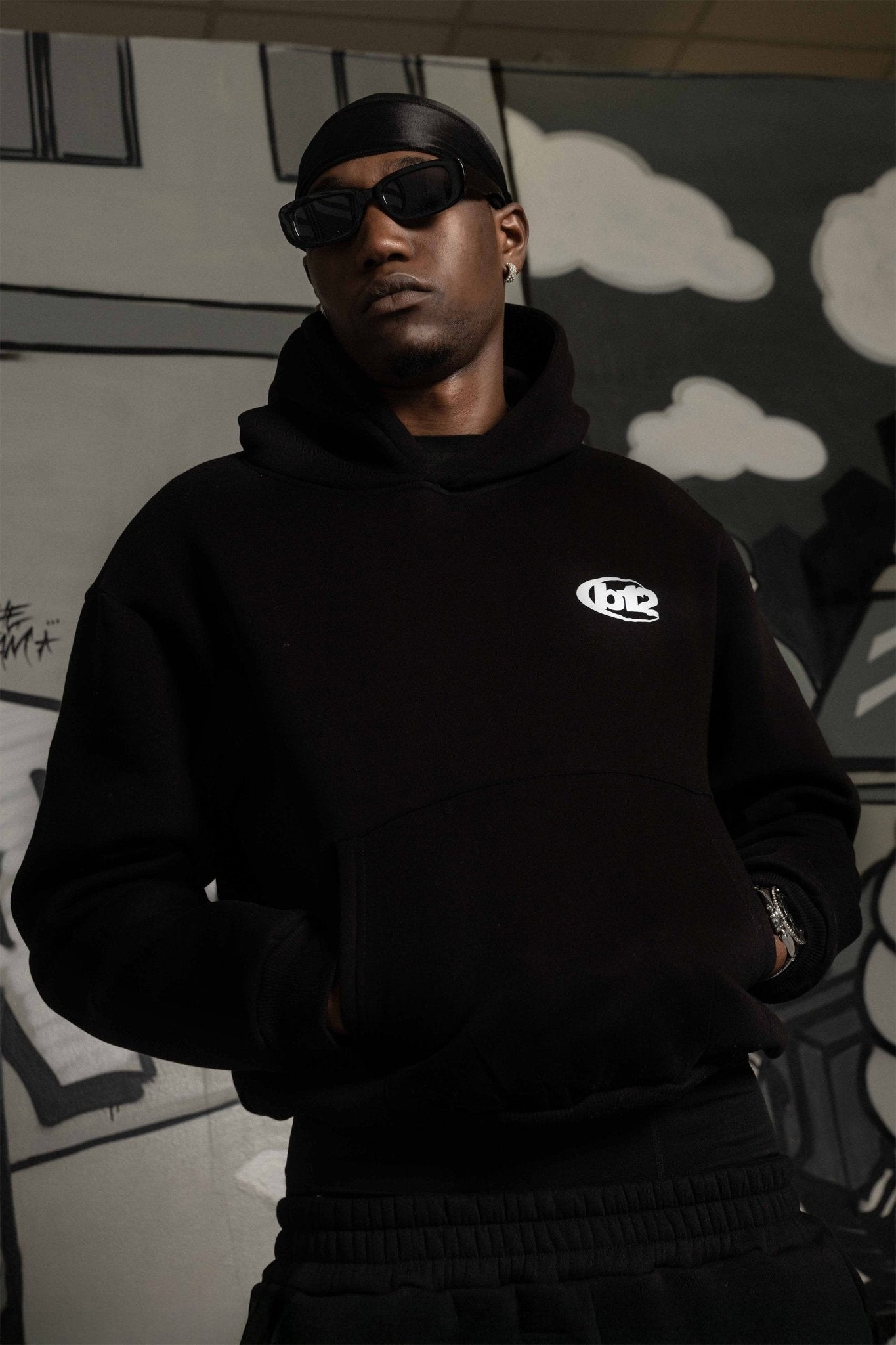Hoodie "TEAM012" Back Logo Black/White - BASEDODICI®