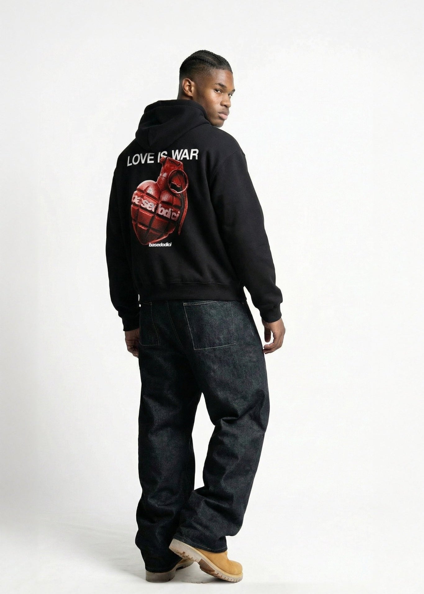 Hoodie "VALENTINE" LoveIsWar Black - BASEDODICI®