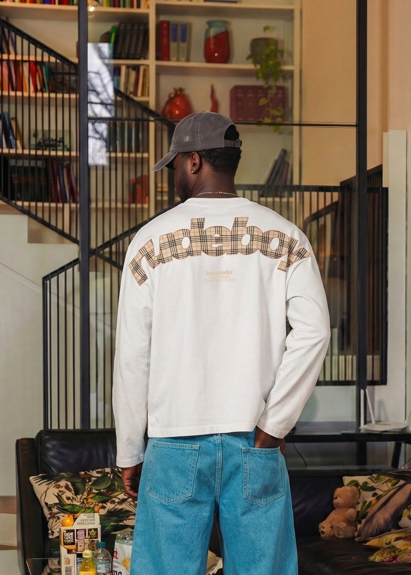 Longsleeve "RUDEBOY LDN" BURBY White - BASEDODICI®