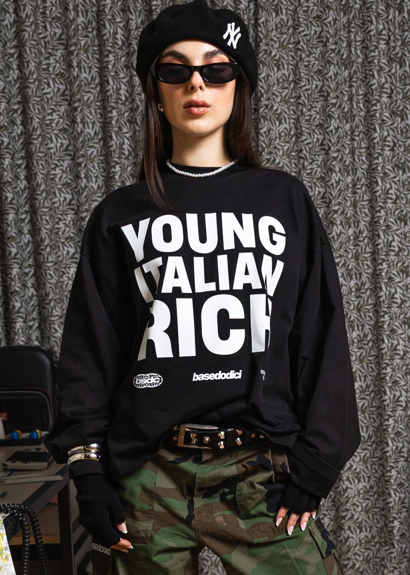 Longsleeve "WORLD TOUR" Italian Rich Black - BASEDODICI®