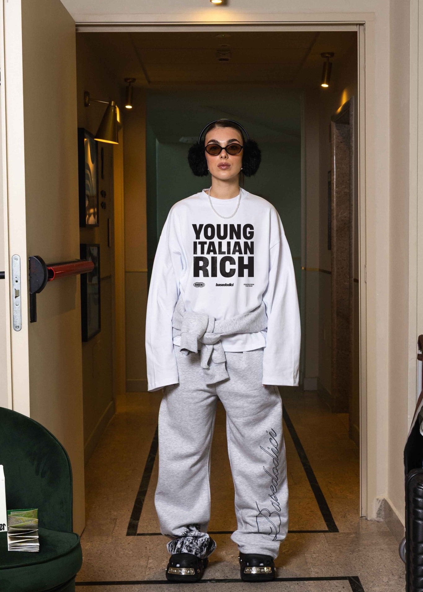 Longsleeve "WORLD TOUR" Italian Rich White - BASEDODICI®