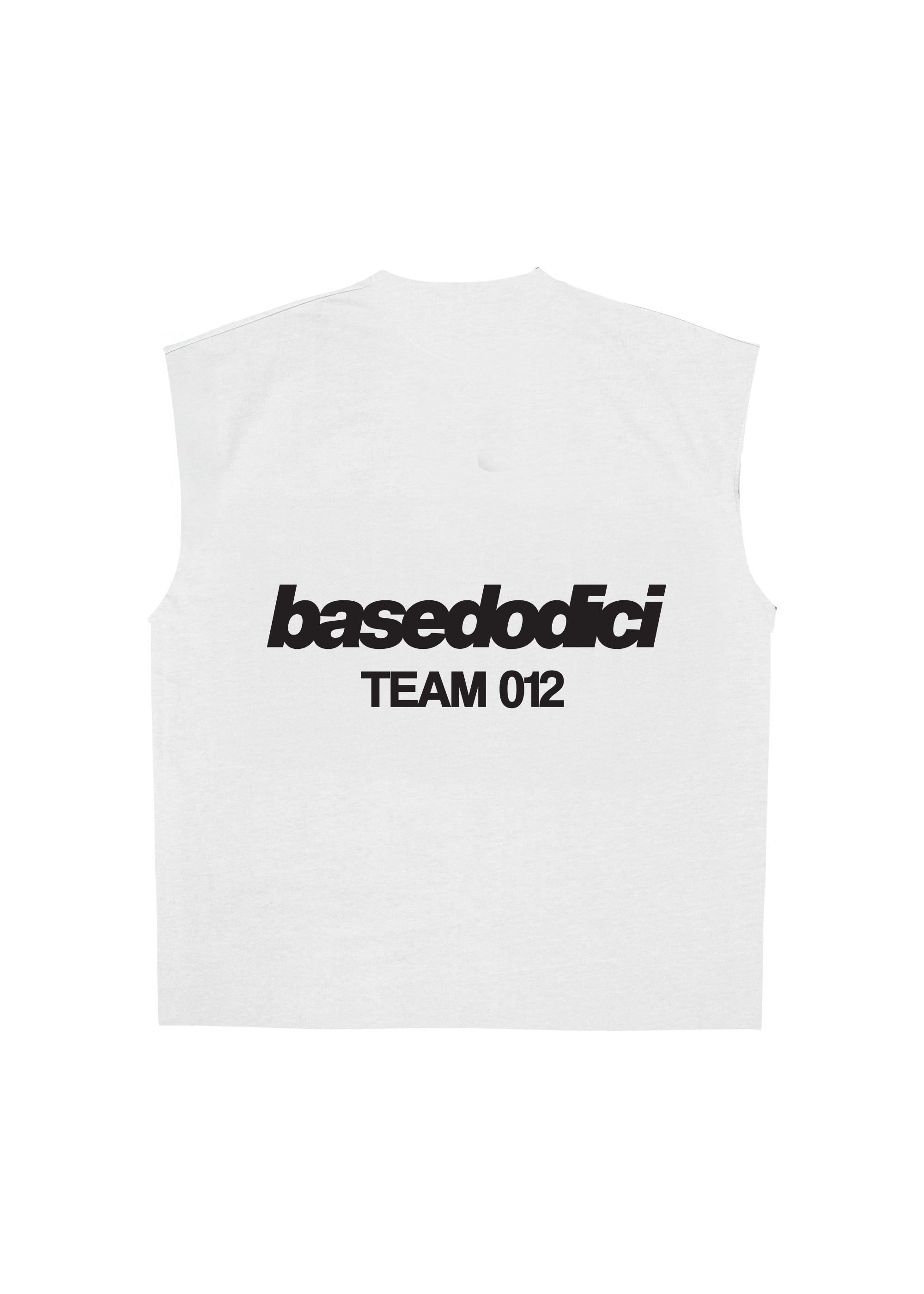 mockup-back-tank-bianco-marcus.jpg