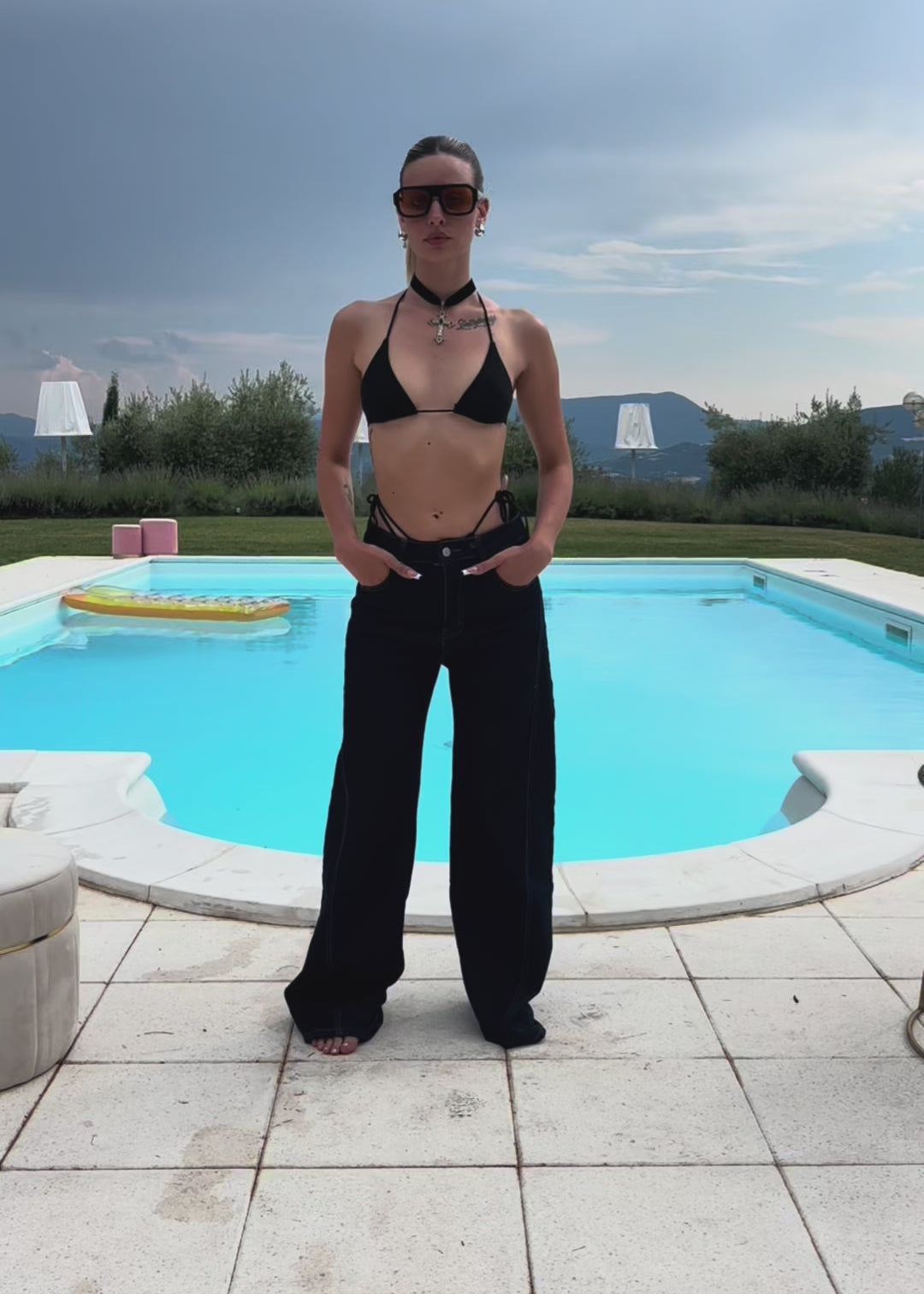 859a95b8de284d6cb8fd8c7967696a11.thumbnail.0000000000.jpg