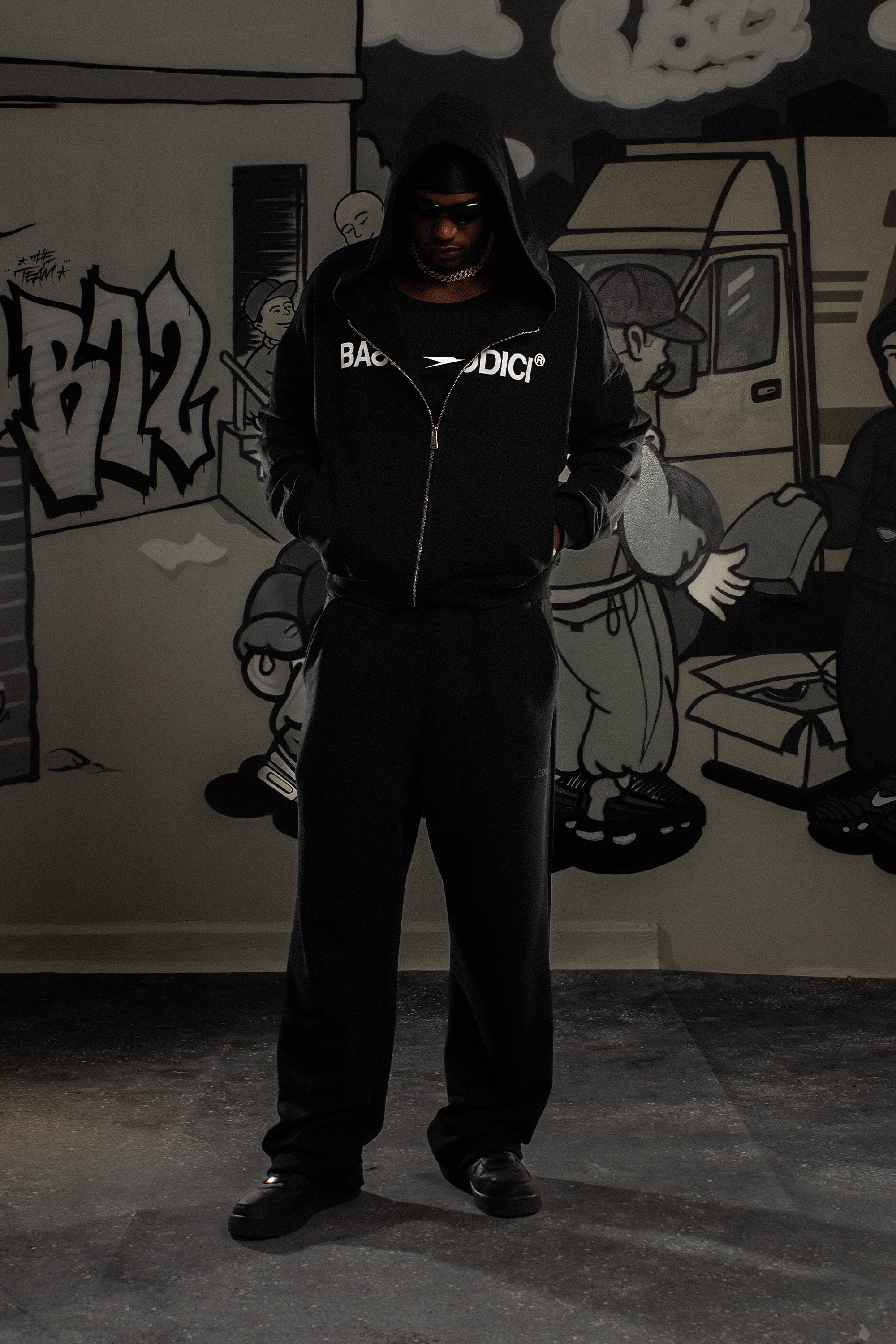 Full Zip “THEICON” Logo Black
