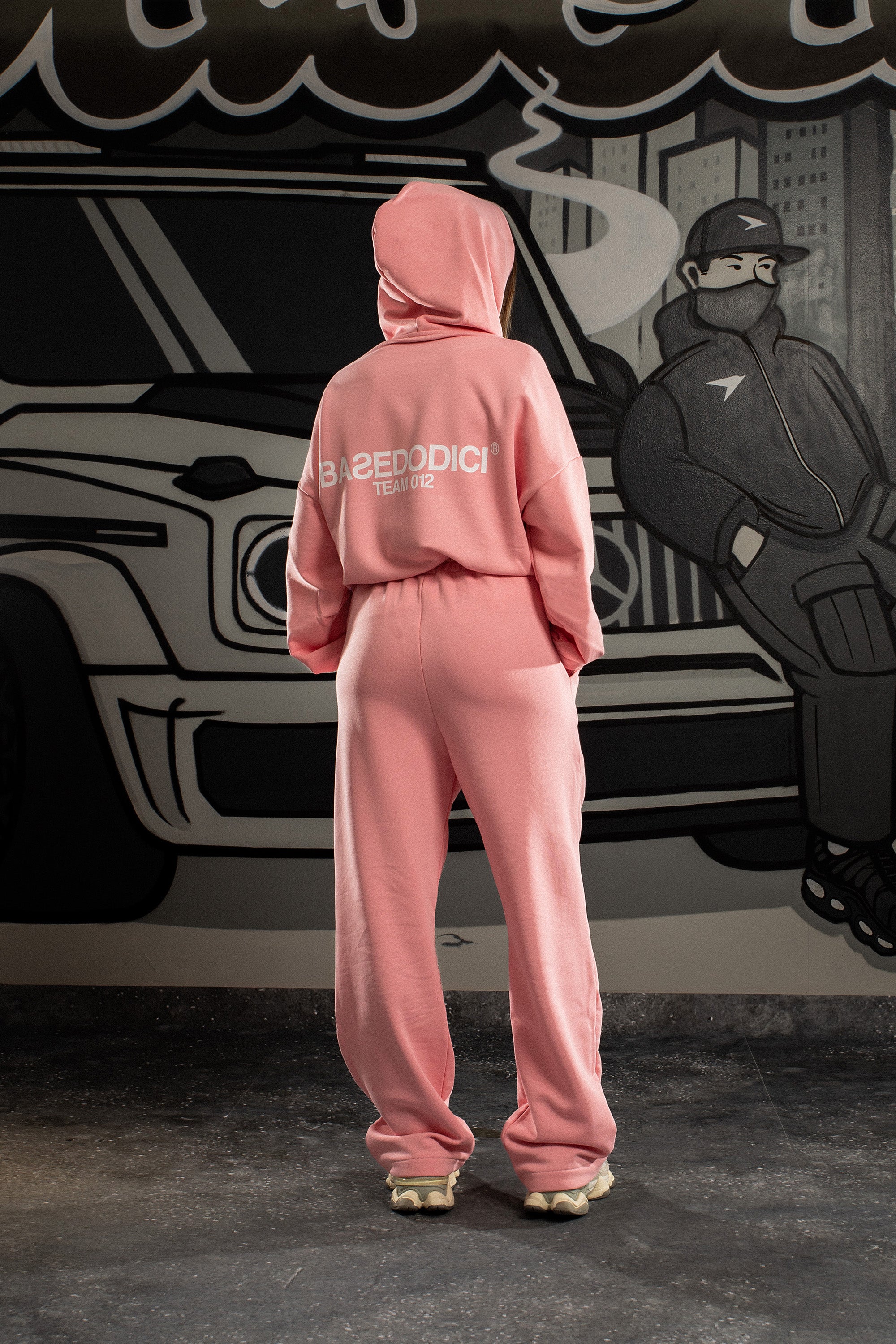Hoodie “THEICON” Team012 Pink