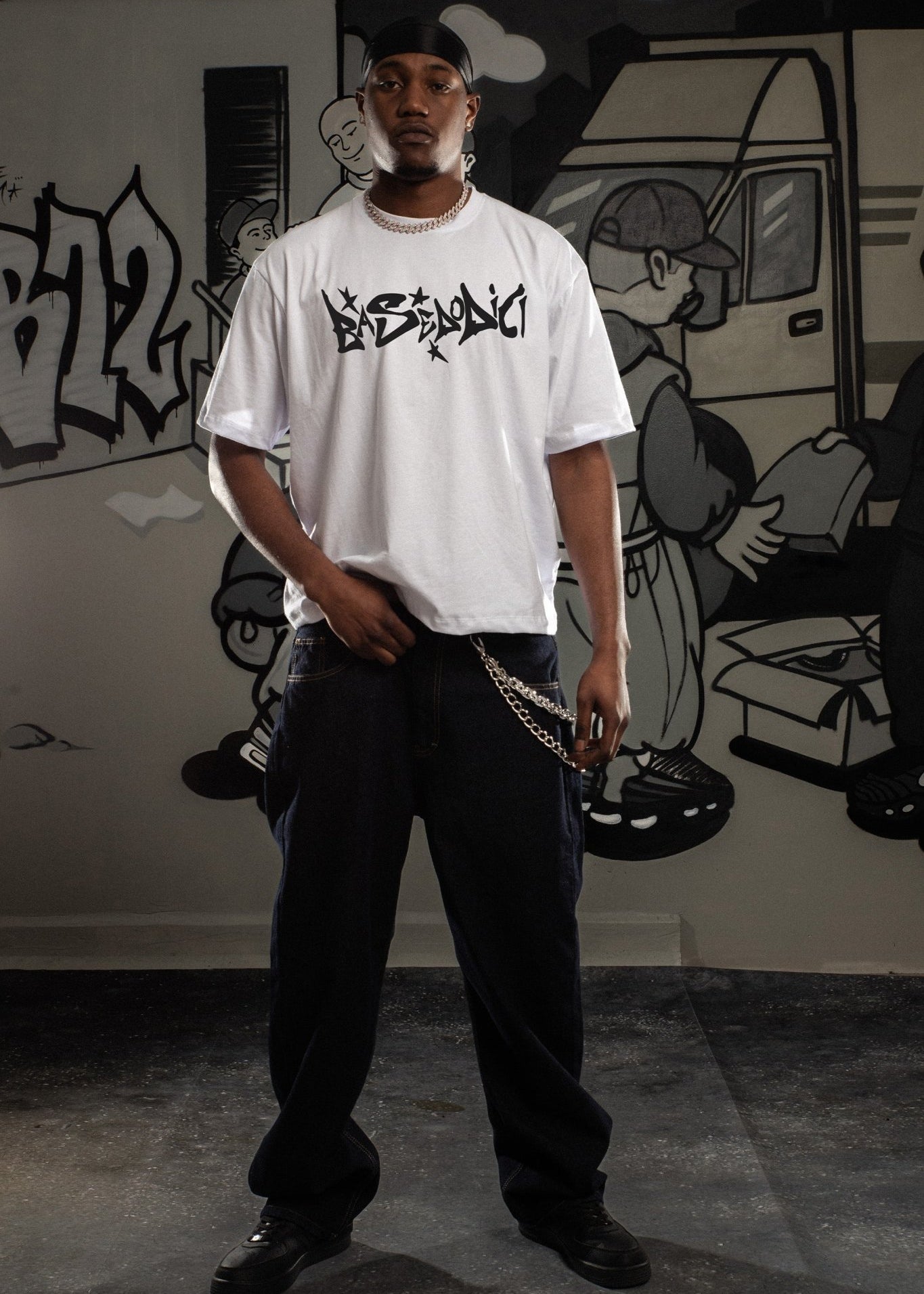 T-Shirt “COMFY” Graffiti White - BASEDODICI®