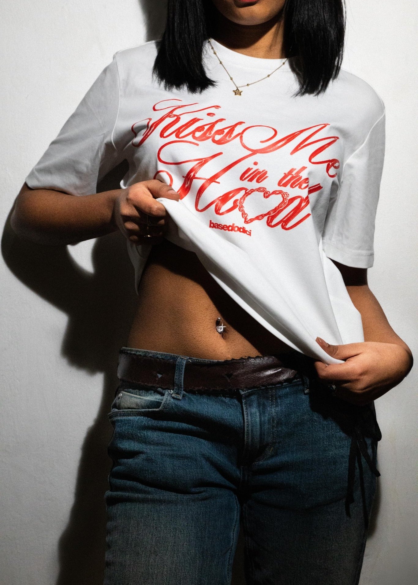 T-Shirt “FLASHCAPSULE” KISSME White - BASEDODICI®