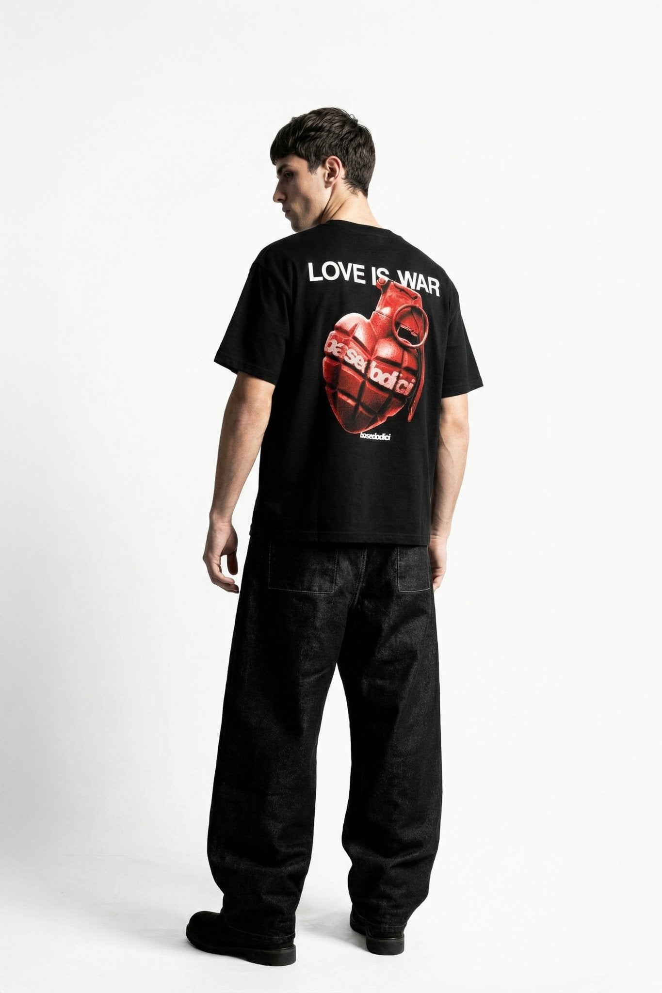 T-Shirt "VALENTINE" LoveIsWar Black - BASEDODICI®