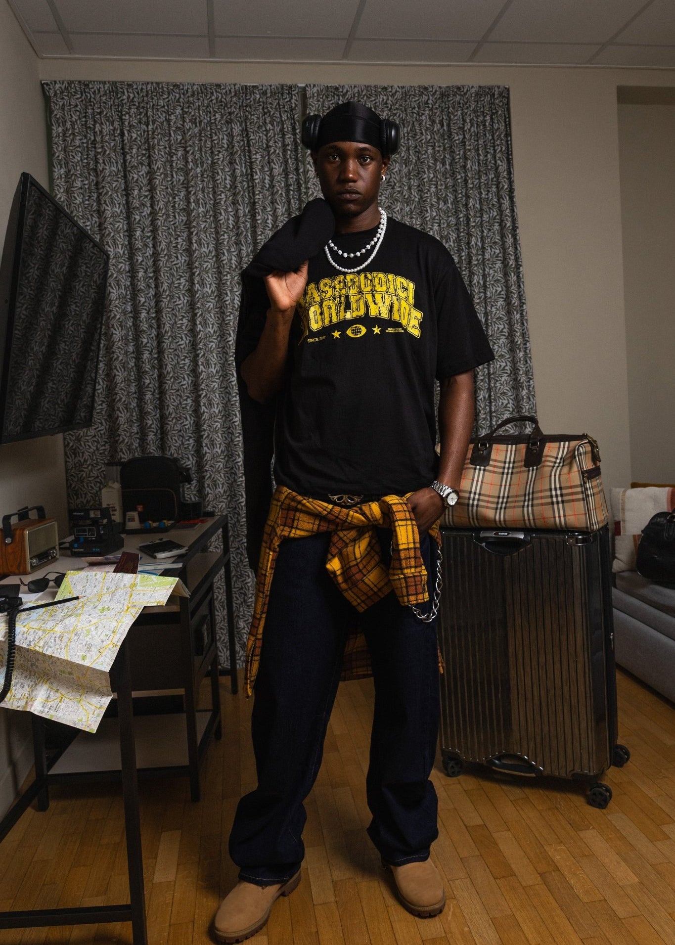 T-Shirt "WORLD TOUR" B12 Worldwide Black - BASEDODICI®