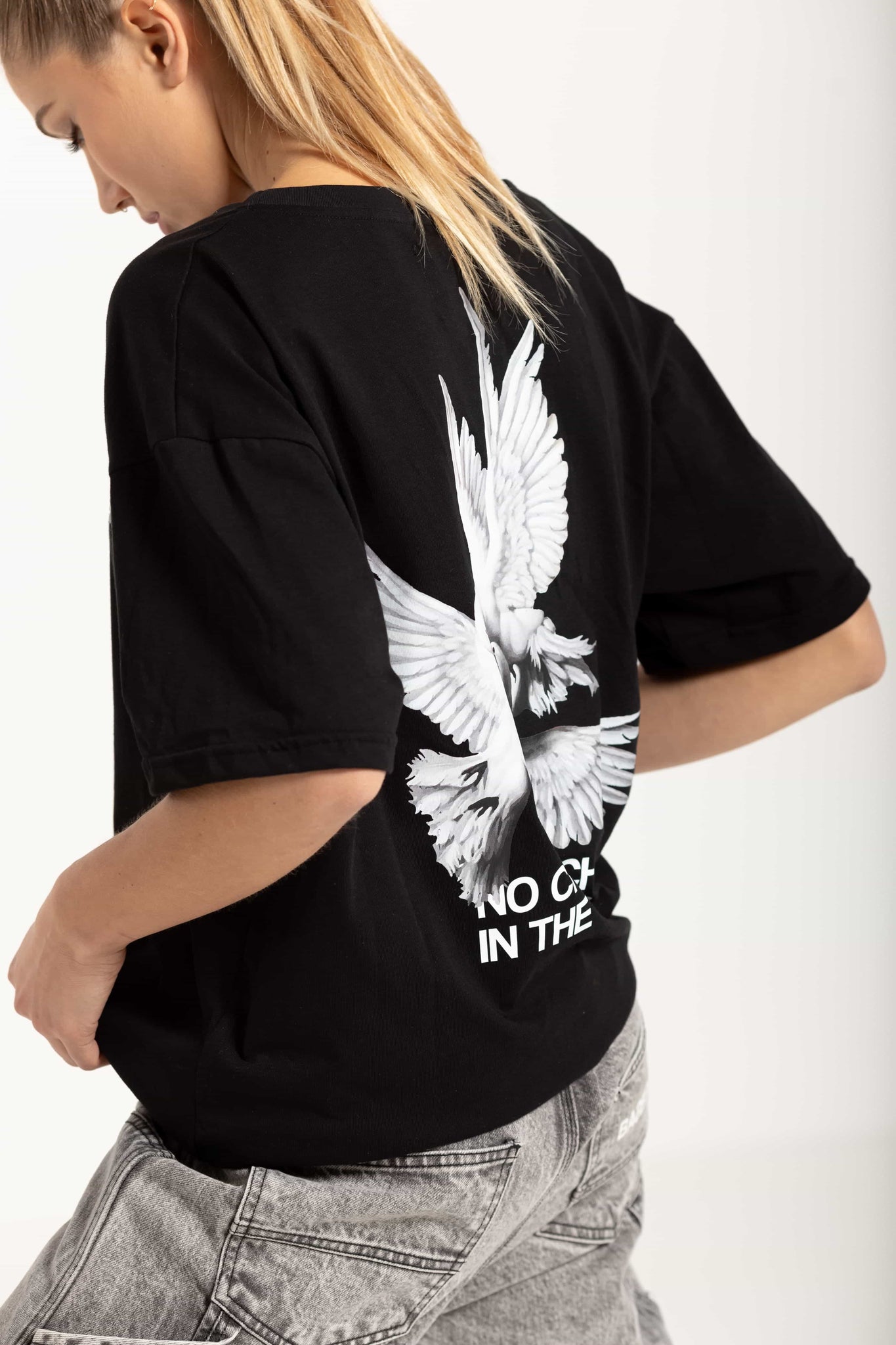 "FOMO" T-Shirt Doves Black 